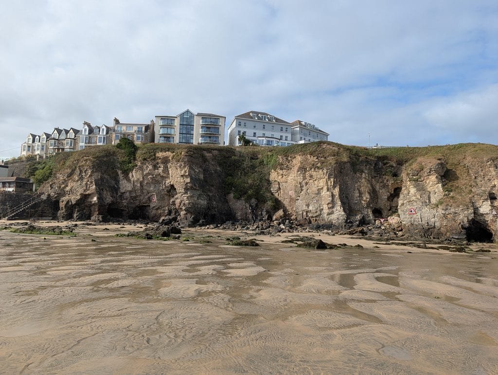 UK 2026 Tag 11 Perranporth Steilküste