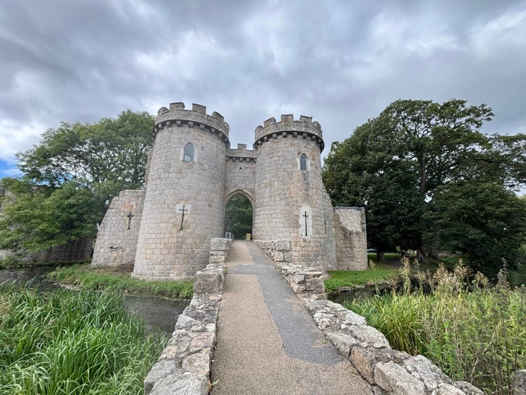 UK 2026 Tag 16 Wrexham Whittington Castle bei Oswestry 3