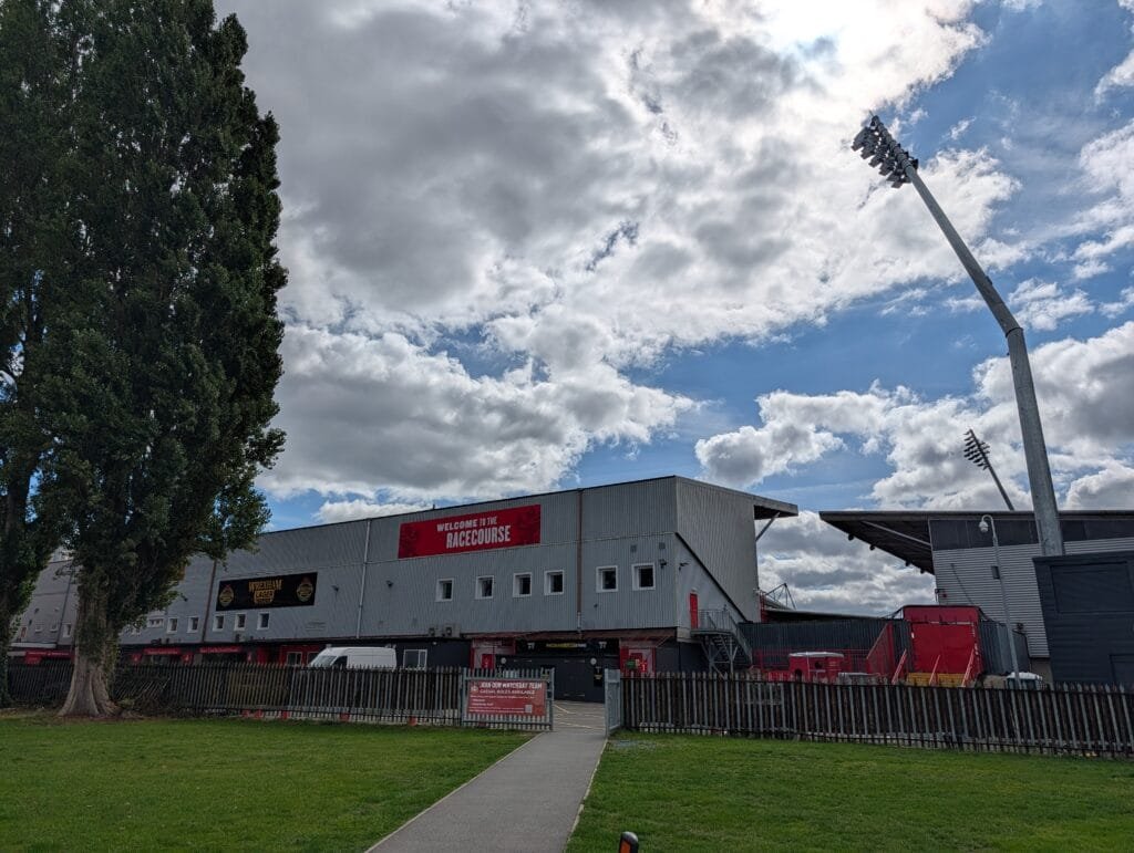 UK 2026 Tag 16 Wrexham Wrexham Race Court