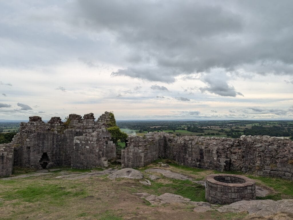 UK 2026 Tag 18 Lancaster Beestone Castle Blick in eine weitere Richtung
