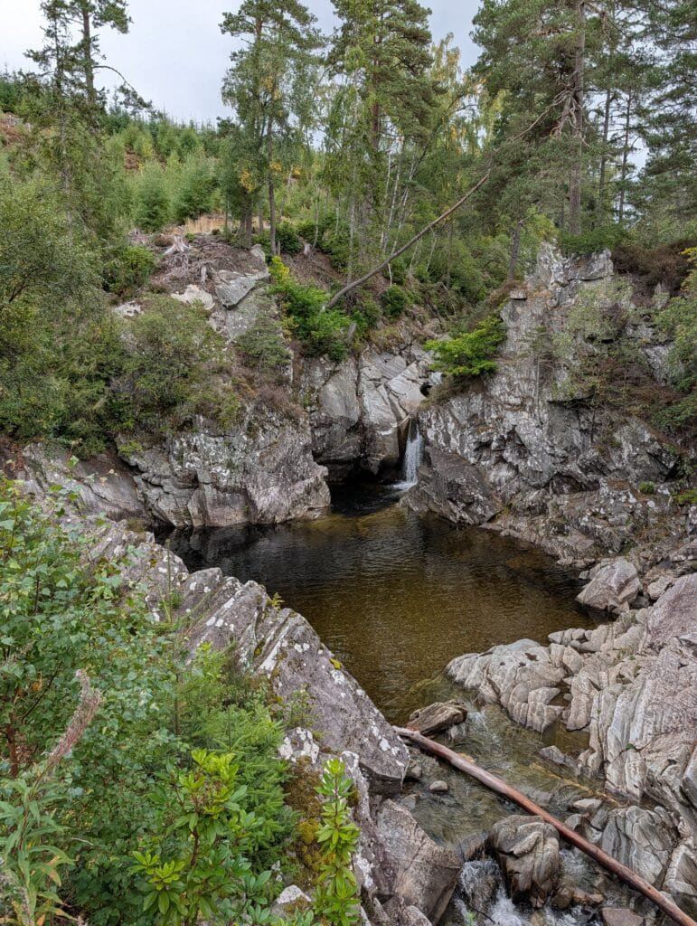 UK 2026 Tag 24 Falls of Bruar 2