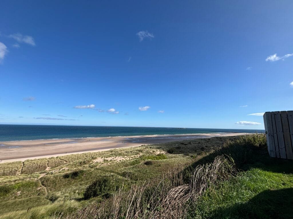 UK 2026 Tag 26 Newcastle Bamburgh Castle Strand